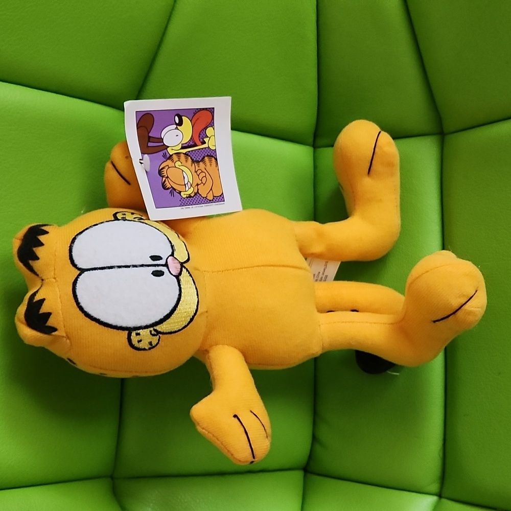 GARFIELD - Picture 3 of 4